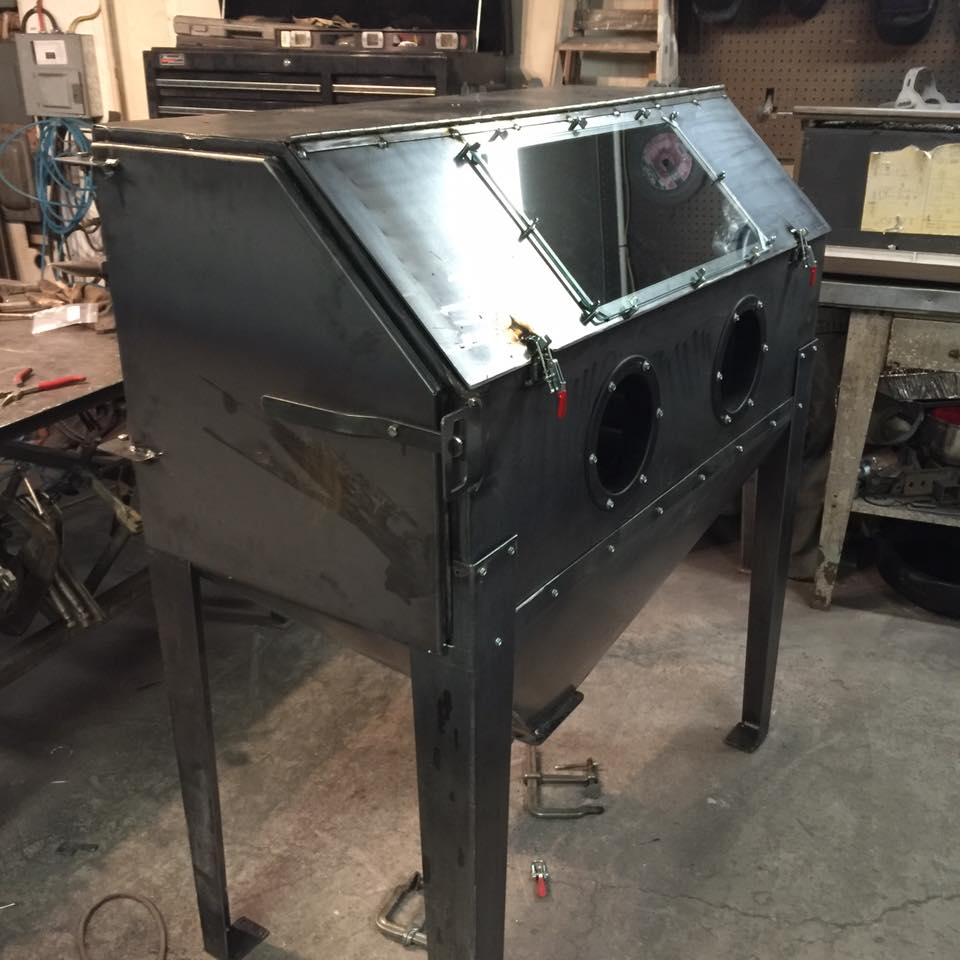 sand blasting booth2